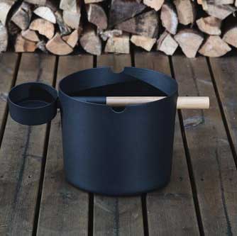 Dundalk Leisurecraft Canadian Timber KOLO Bucket & Ladle - Black