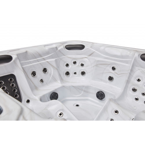 LUXURY SPAS | STUDIO SERIES ESTES 5 PERSON CLOUD GRAY WS-594-CG