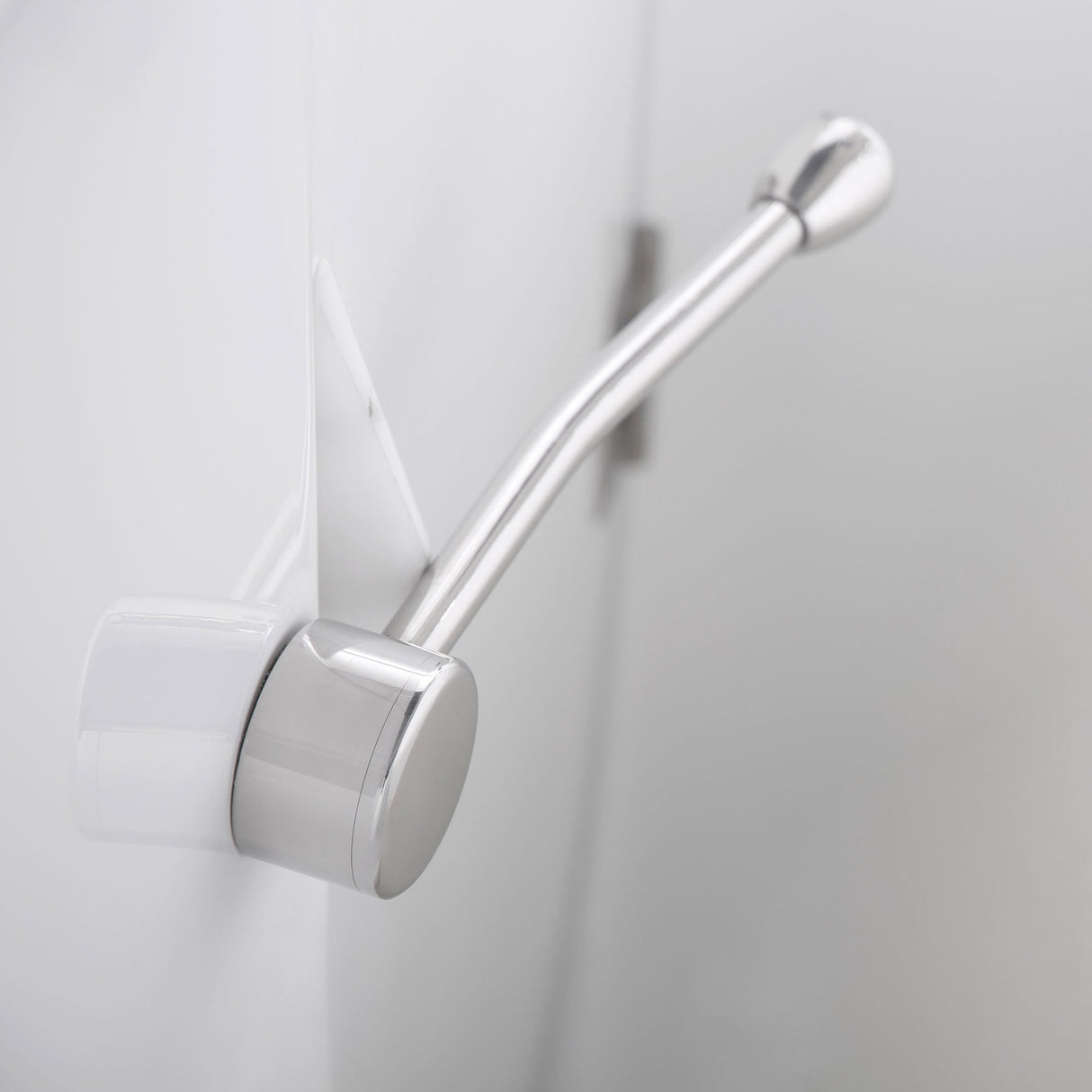 Empava 53WIT373: 53-Inch Walk-In Soaking Bathtub with Shower - Luxurious and Functional Bathroom Fixture from Aurora Sanctuary