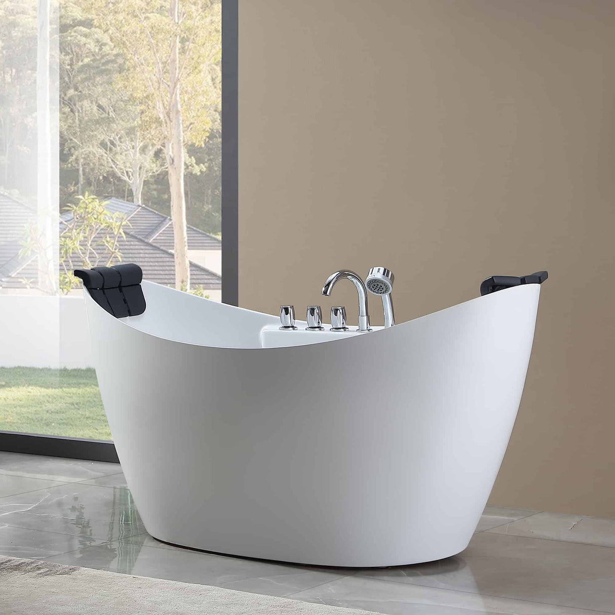 Empava 67AIS10 Whirlpool Freestanding Acrylic Bathtub in Oval Shape with Hydromassage Jets