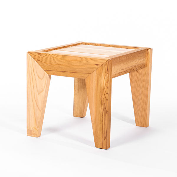 Dundalk Leisurecraft Canadian Timber Pacific Modern End Table
