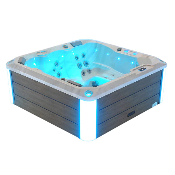 Empava Freestanding Luxury Outdoor Hot Tub in Aurora Sanctuary - Relaxation at its Finest