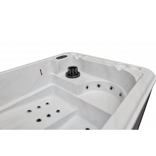 LUXURY SPAS | STUDIO SERIES RILEY 3 PERSON CLOUD GRAY WS-291-CG